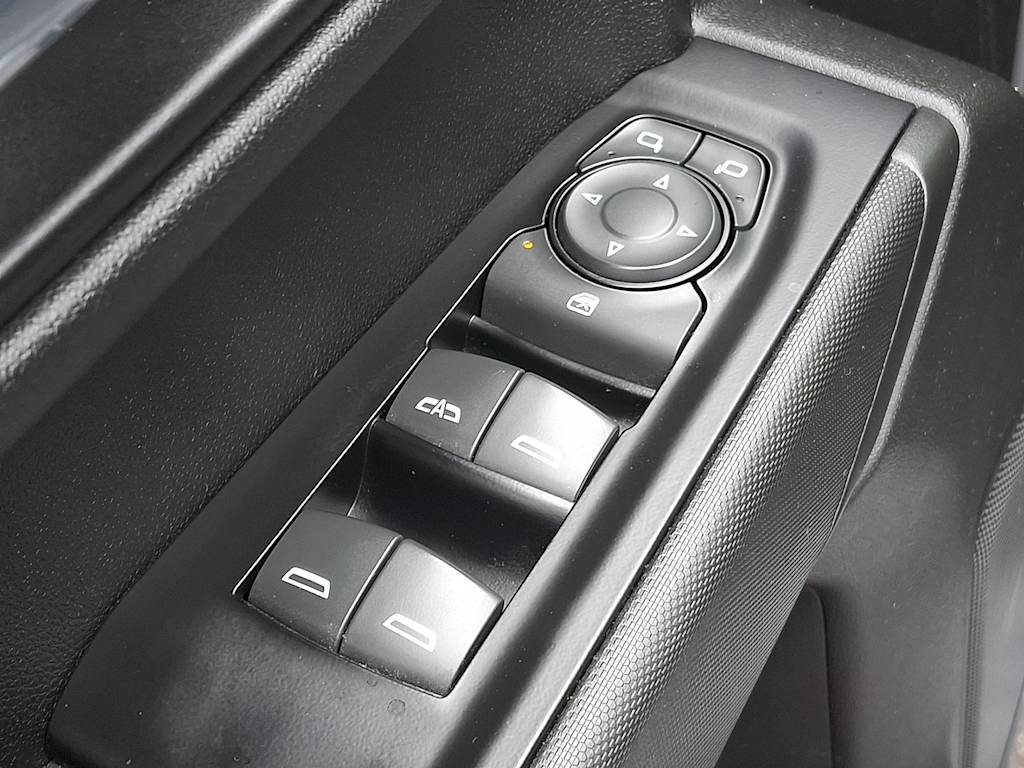 Thumbnail: 2019 Chevrolet Silverado 1500 - 27