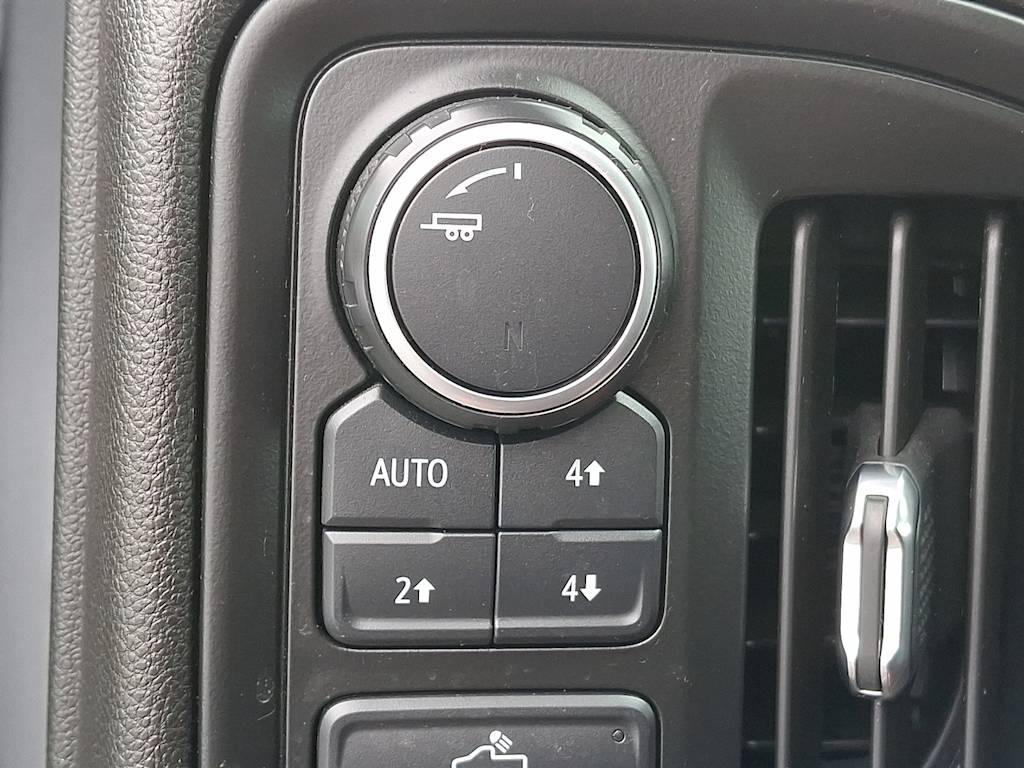 Thumbnail: 2019 Chevrolet Silverado 1500 - 24