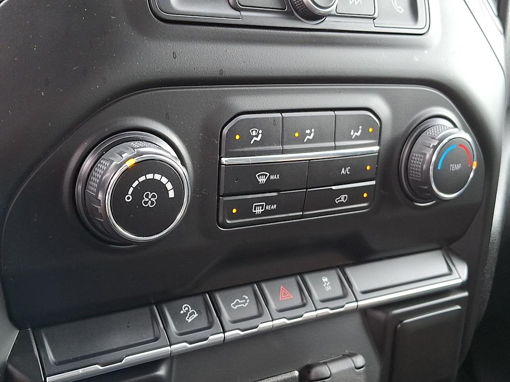 Thumbnail: 2019 Chevrolet Silverado 1500 - 20