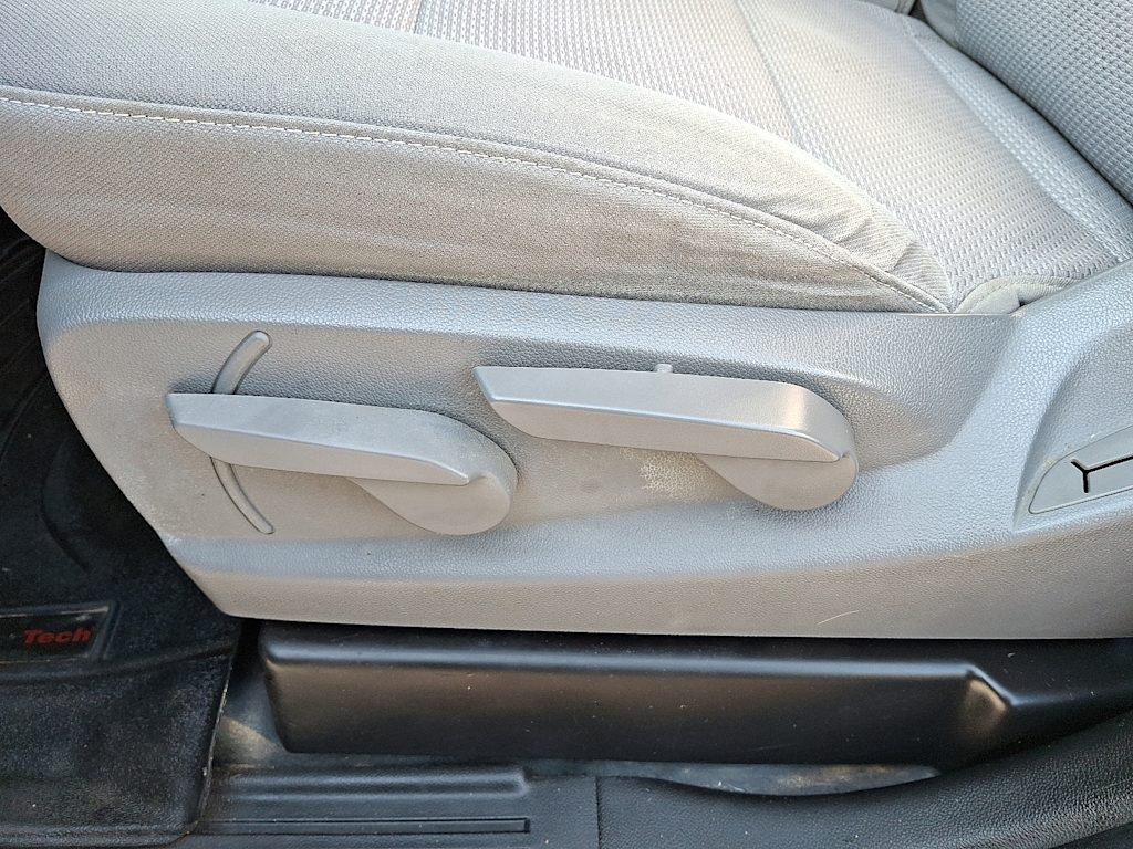 Thumbnail: 2018 Chevrolet Silverado 1500 - 17