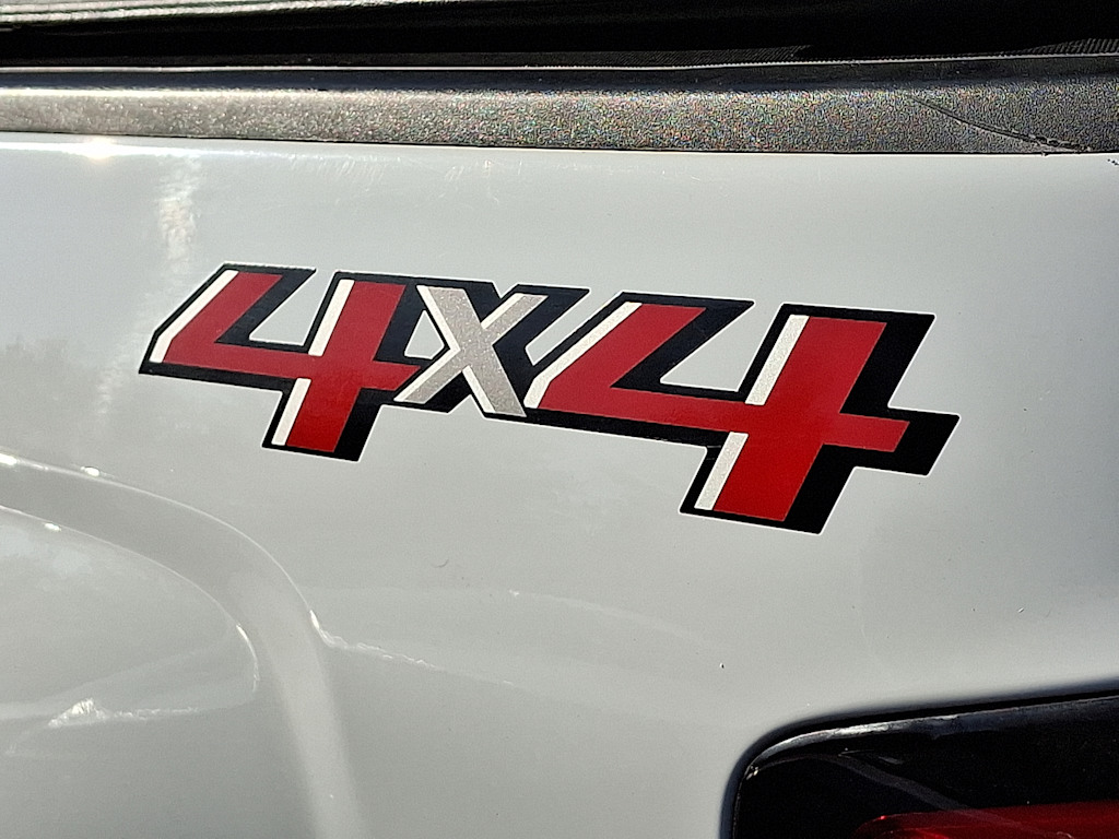 Thumbnail: 2018 Chevrolet Silverado 1500 - 27