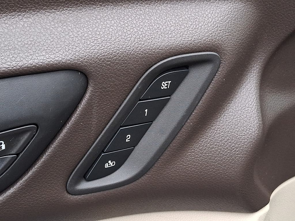 Thumbnail: 2018 GMC Acadia - 29