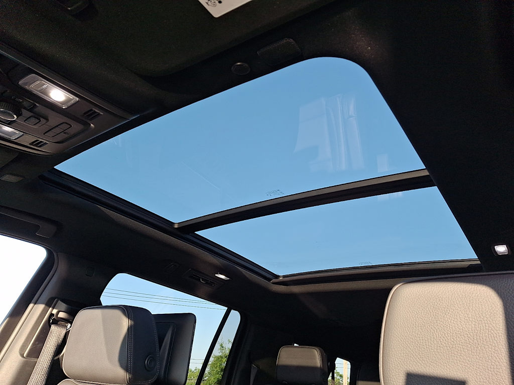 Thumbnail: 2023 GMC Yukon XL - 20