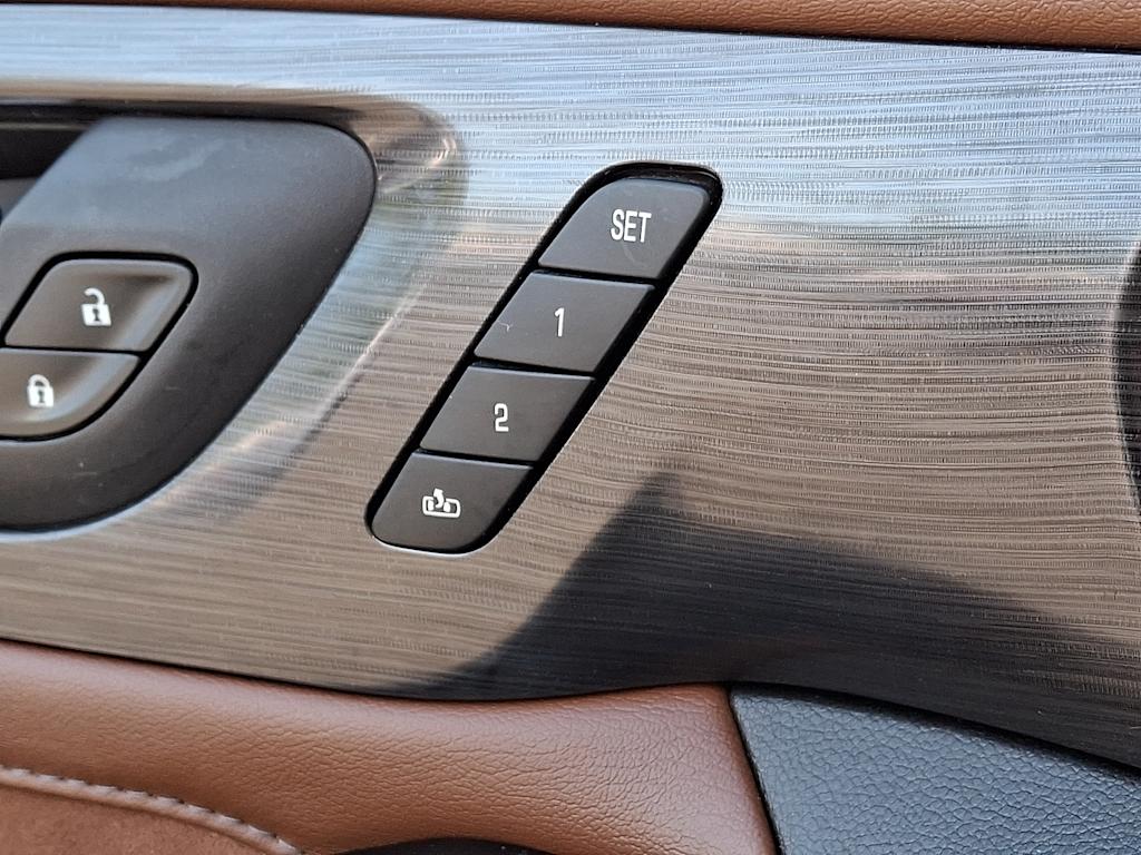 Thumbnail: 2018 Chevrolet Traverse - 28