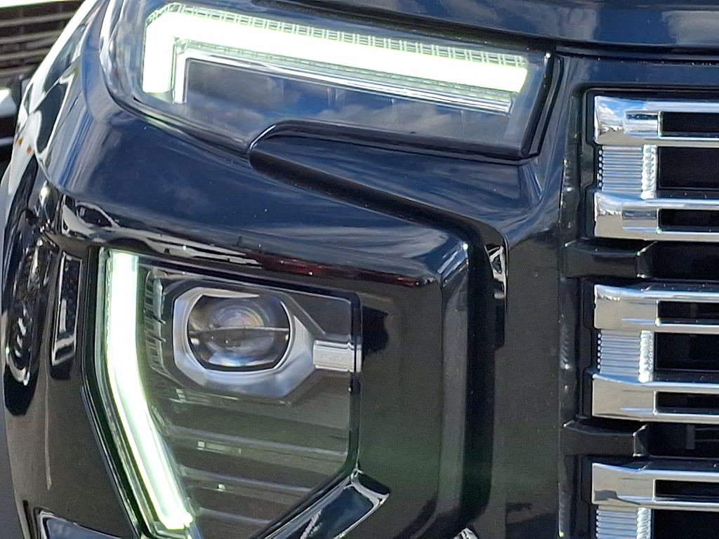 Thumbnail: 2023 GMC Canyon - 7