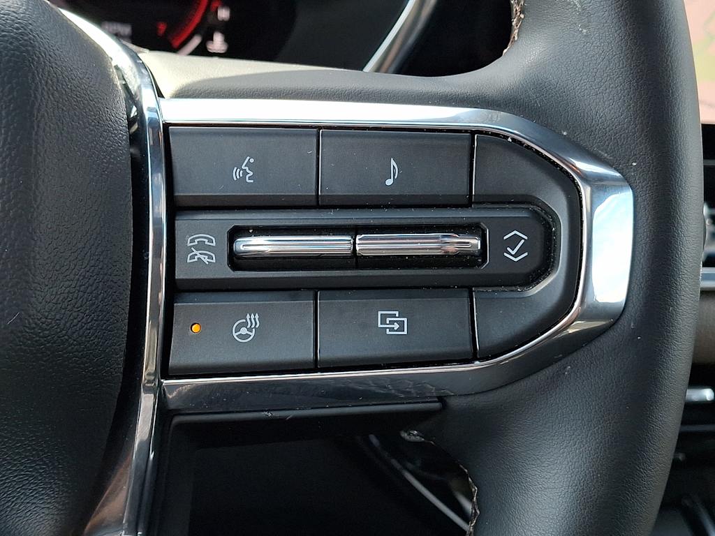 Thumbnail: 2023 GMC Canyon - 22