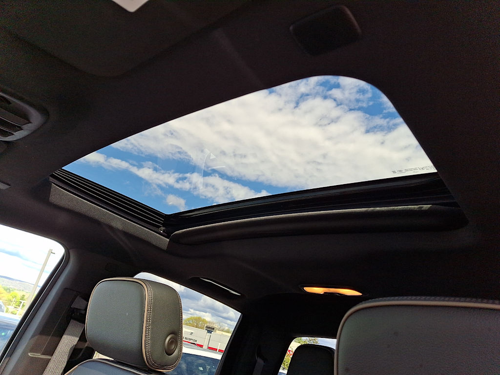 Thumbnail: 2023 GMC Canyon - 18