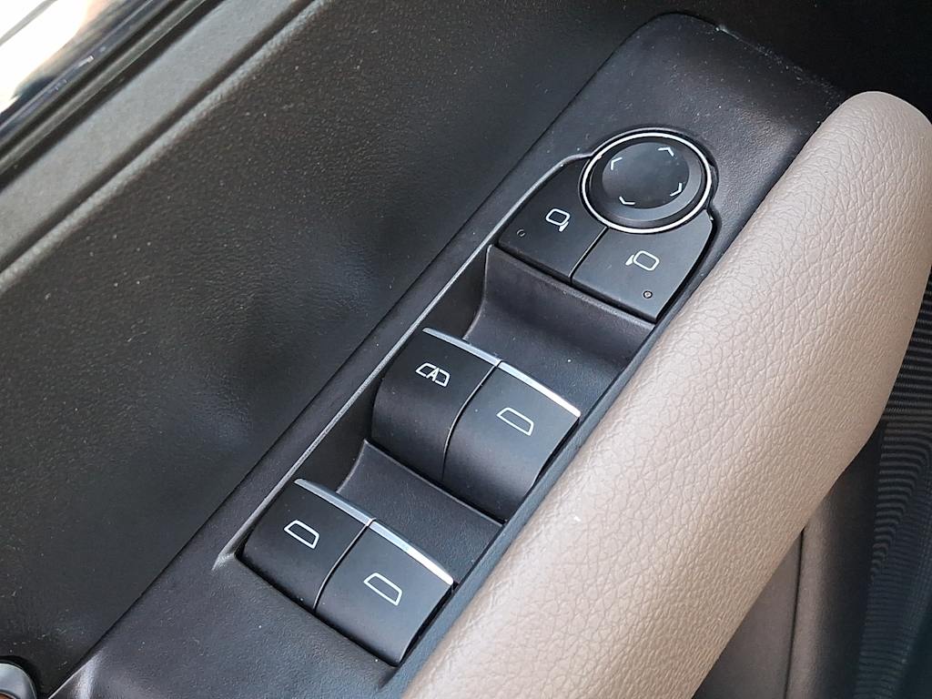 Thumbnail: 2023 GMC Canyon - 26