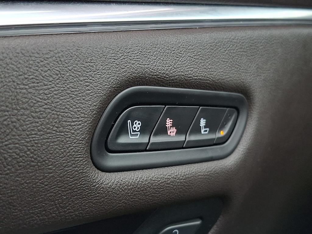 Thumbnail: 2023 Cadillac Escalade - 28