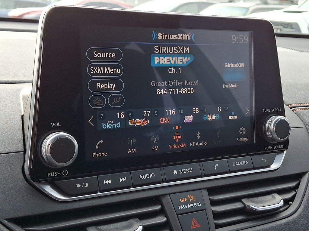 2021 Nissan Altima SR 9