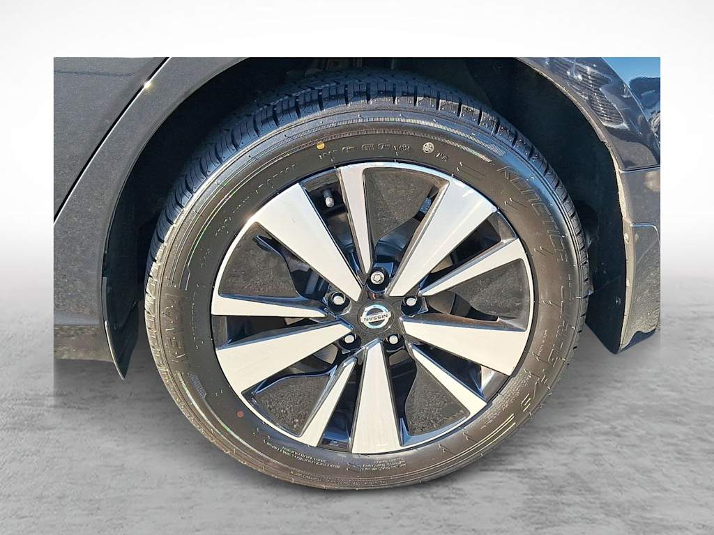 Thumbnail: 2022 Nissan Altima - 6