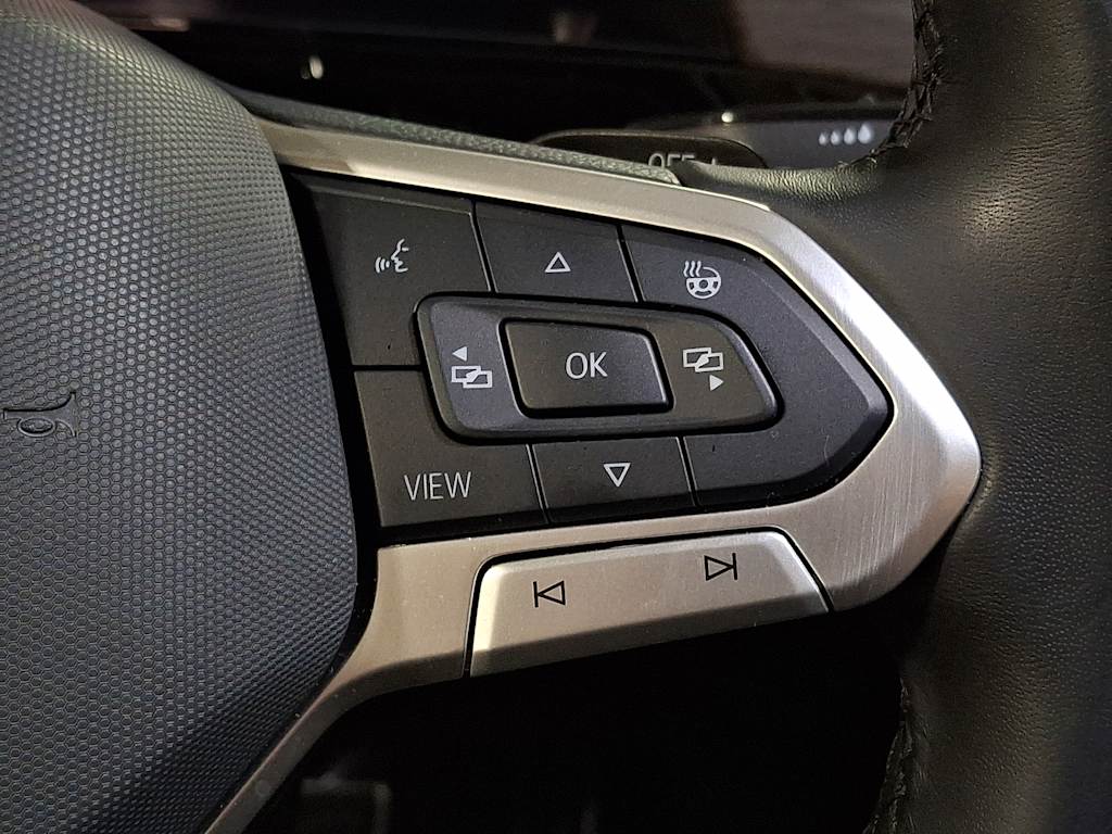Thumbnail: 2024 Volkswagen Atlas - 21