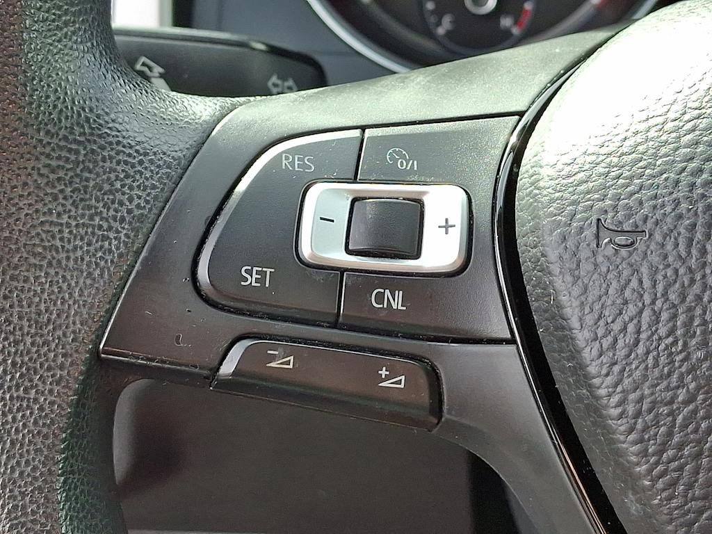 Thumbnail: 2018 Volkswagen Atlas - 23