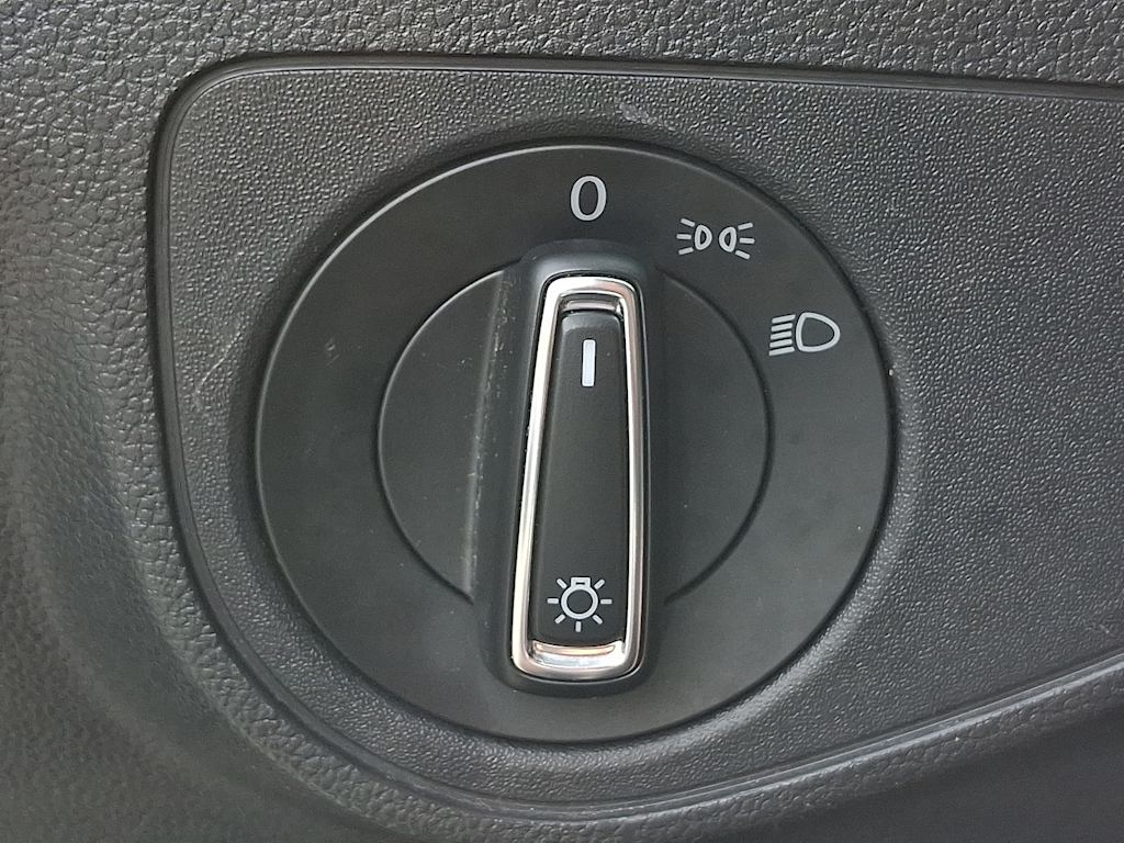 Thumbnail: 2018 Volkswagen Atlas - 27