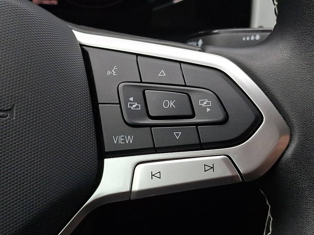 Thumbnail: 2023 Volkswagen Atlas - 20