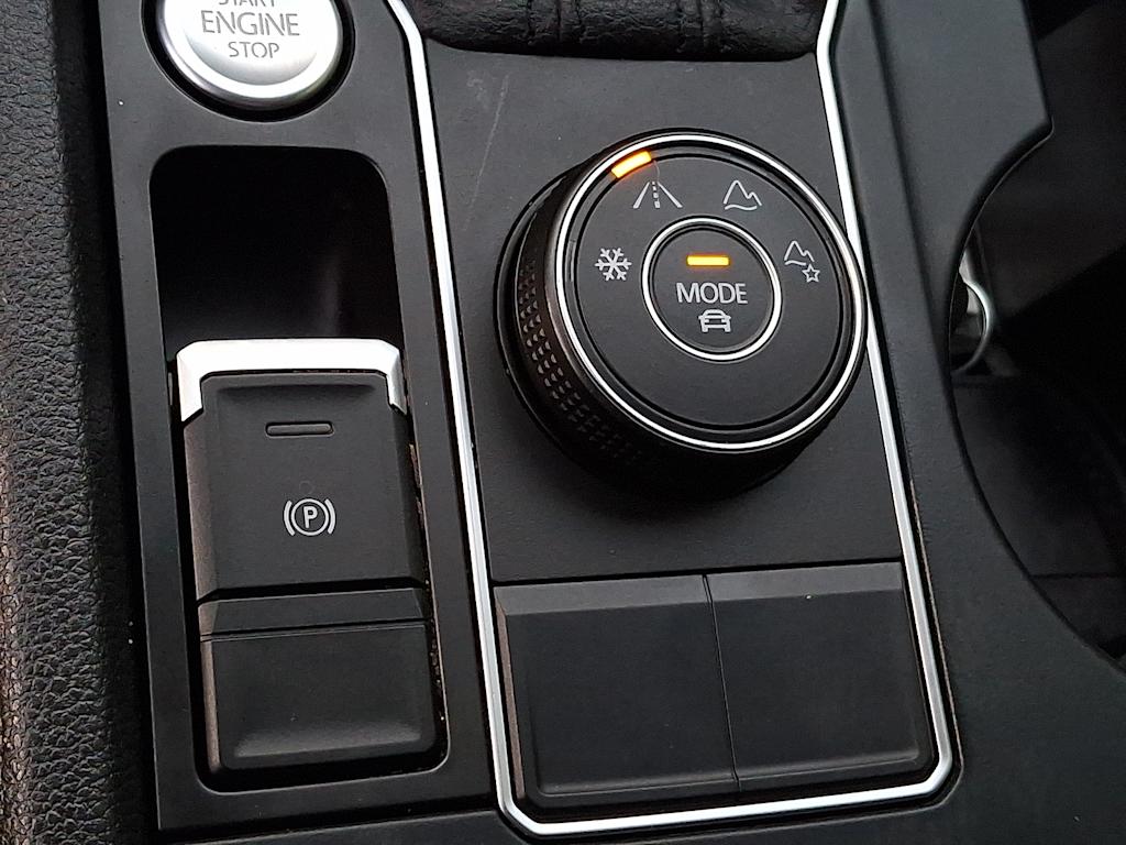 Thumbnail: 2019 Volkswagen Atlas - 24