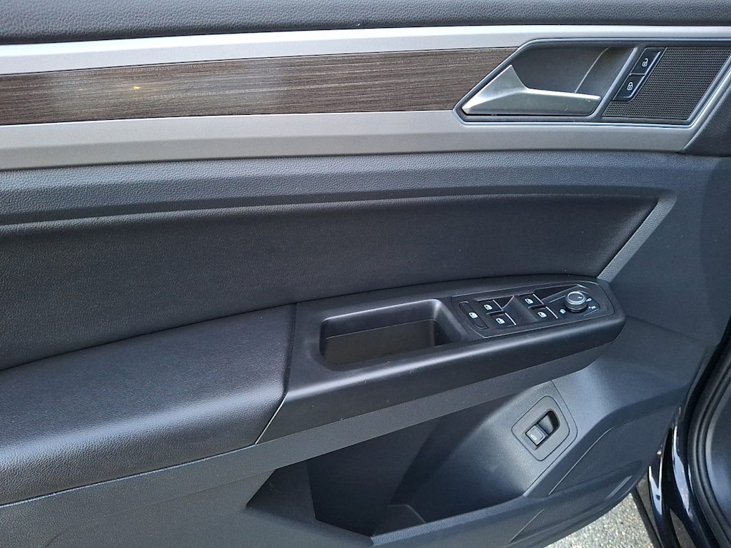 Thumbnail: 2019 Volkswagen Atlas - 16