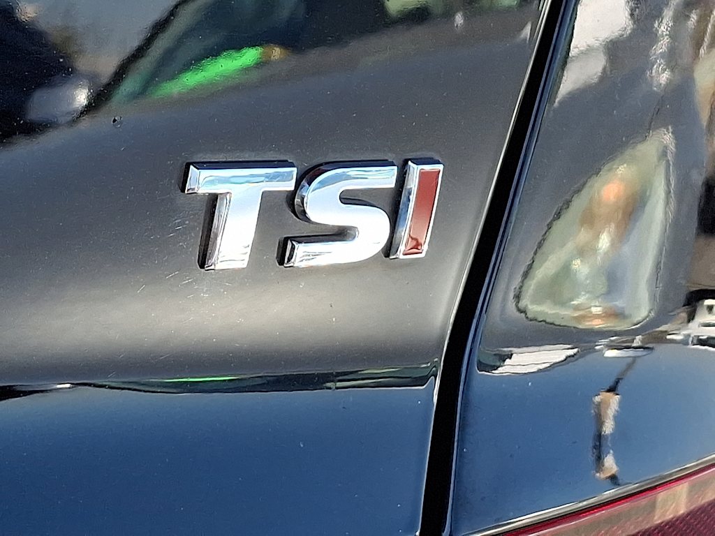 2018 Volkswagen Passat R-Line 6