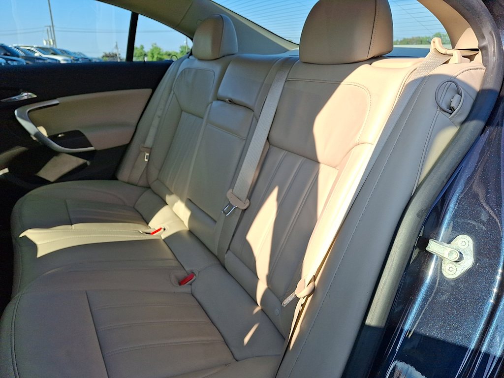 Thumbnail: 2014 Buick Regal - 8
