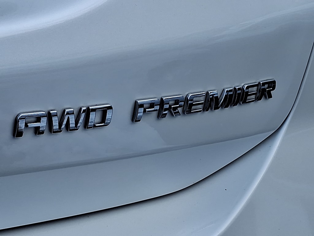 2019 Chevrolet Equinox Premier 28