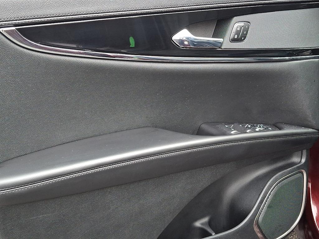 Thumbnail: 2023 Lincoln Nautilus - 13