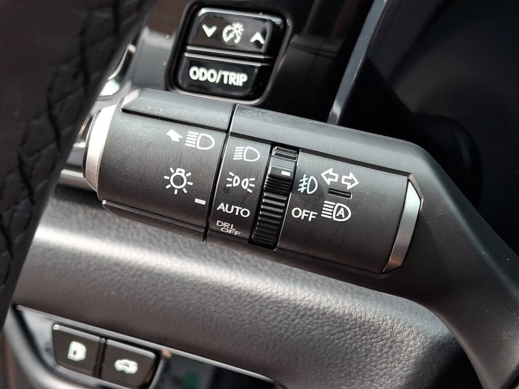 Thumbnail: 2024 Lexus ES - 23