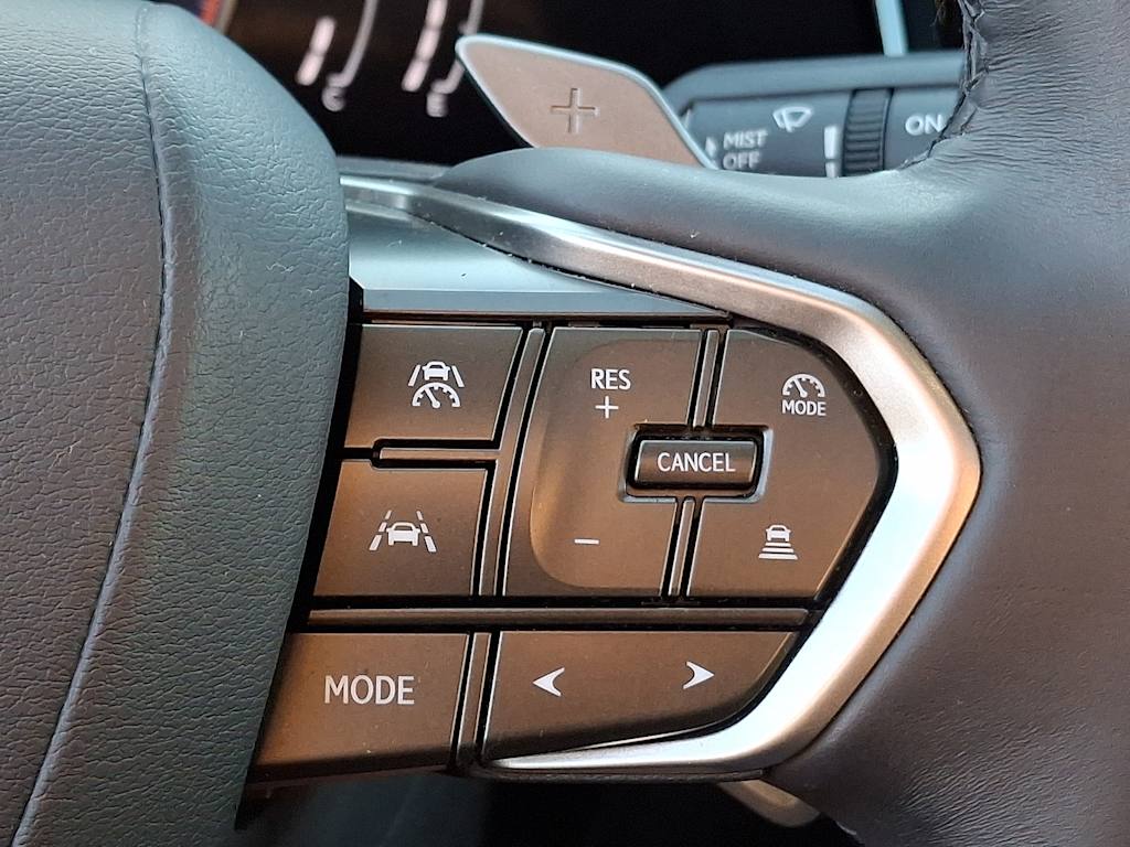 Thumbnail: 2025 Lexus ES - 22