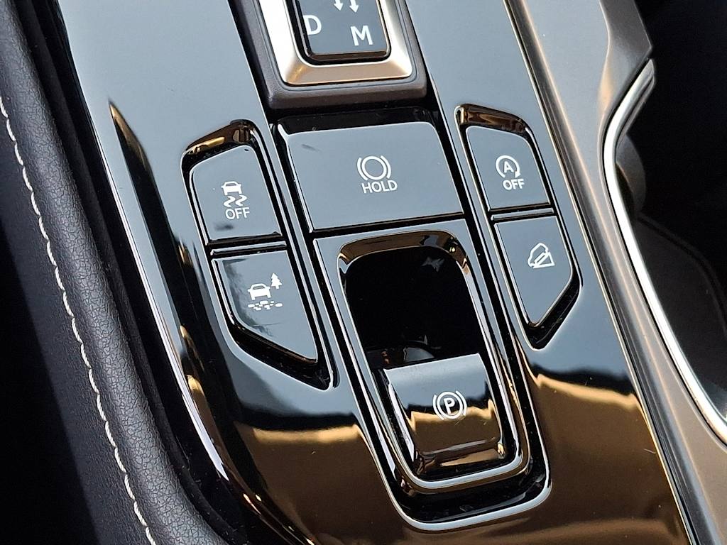 Thumbnail: 2025 Lexus ES - 26