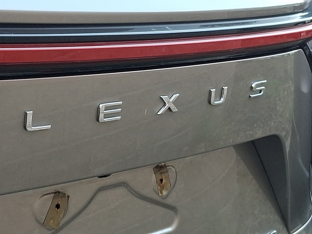 Thumbnail: 2024 Lexus ES - 29