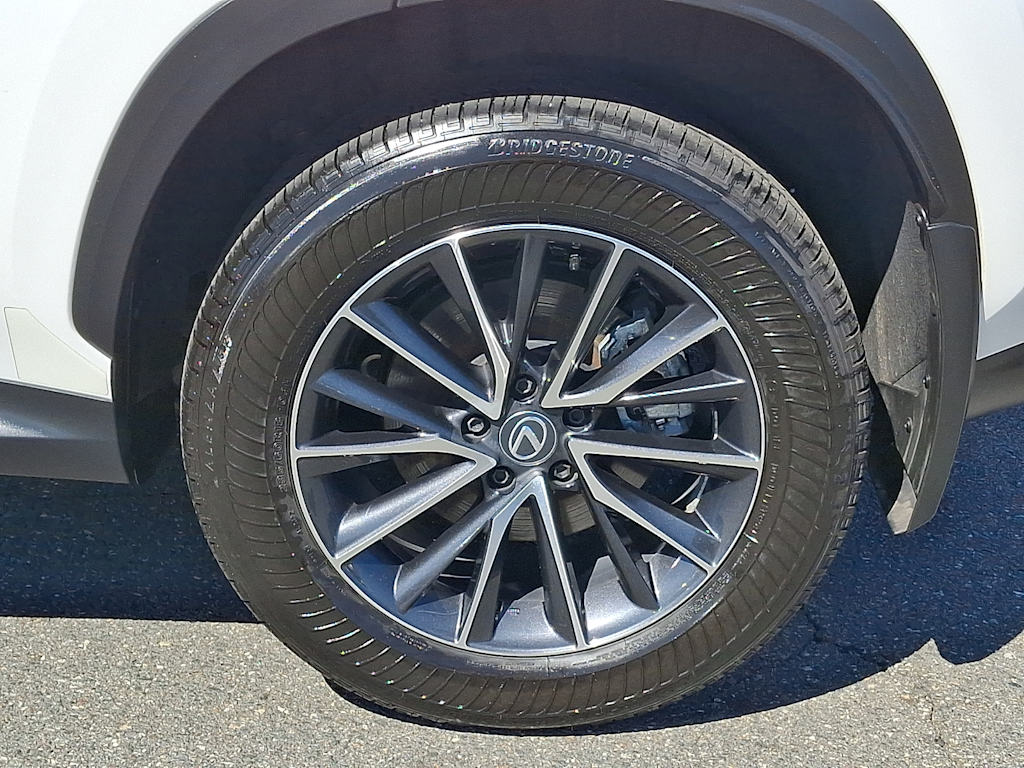 Thumbnail: 2024 Lexus ES - 6