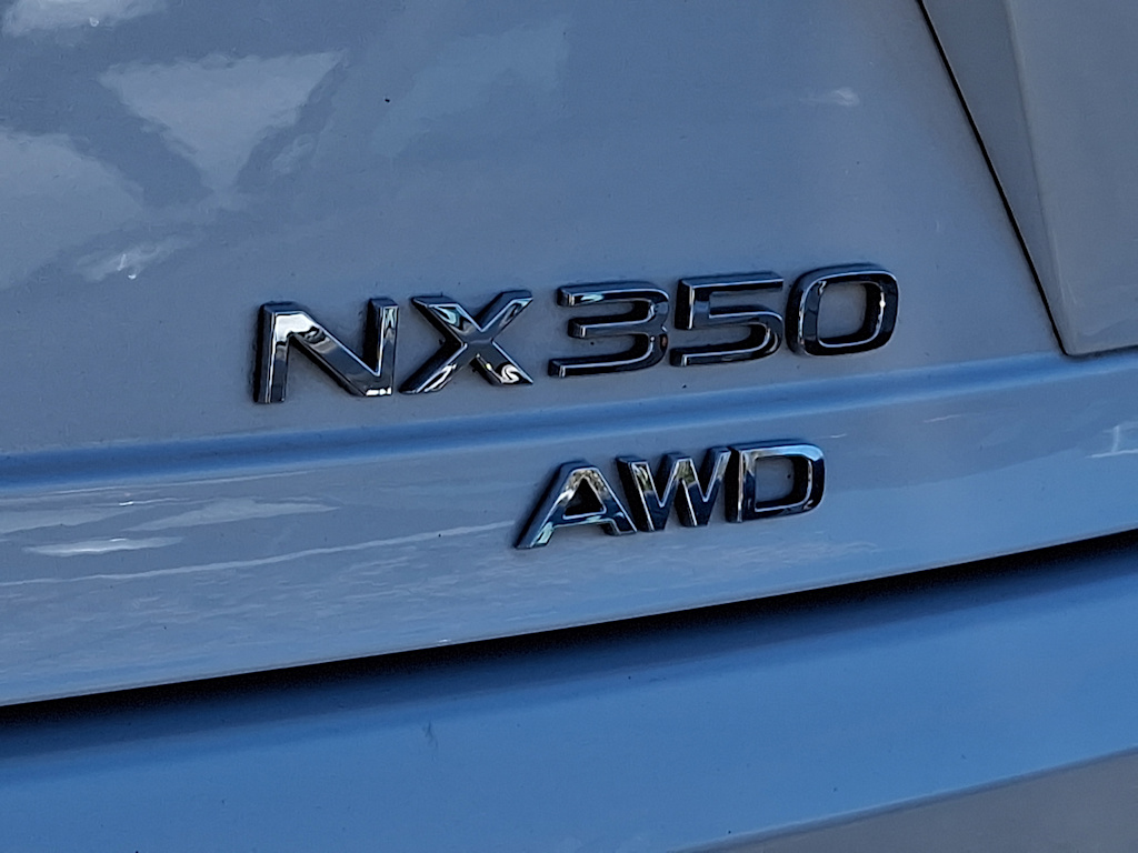 Thumbnail: 2024 Lexus ES - 28