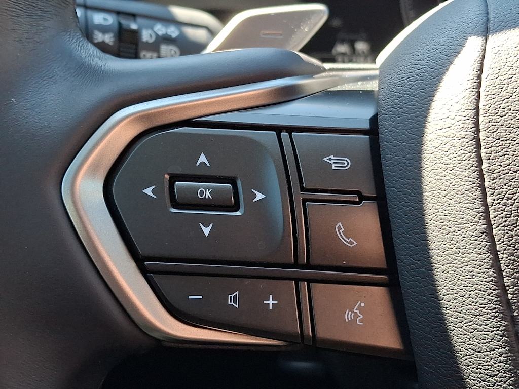 Thumbnail: 2024 Lexus ES - 20