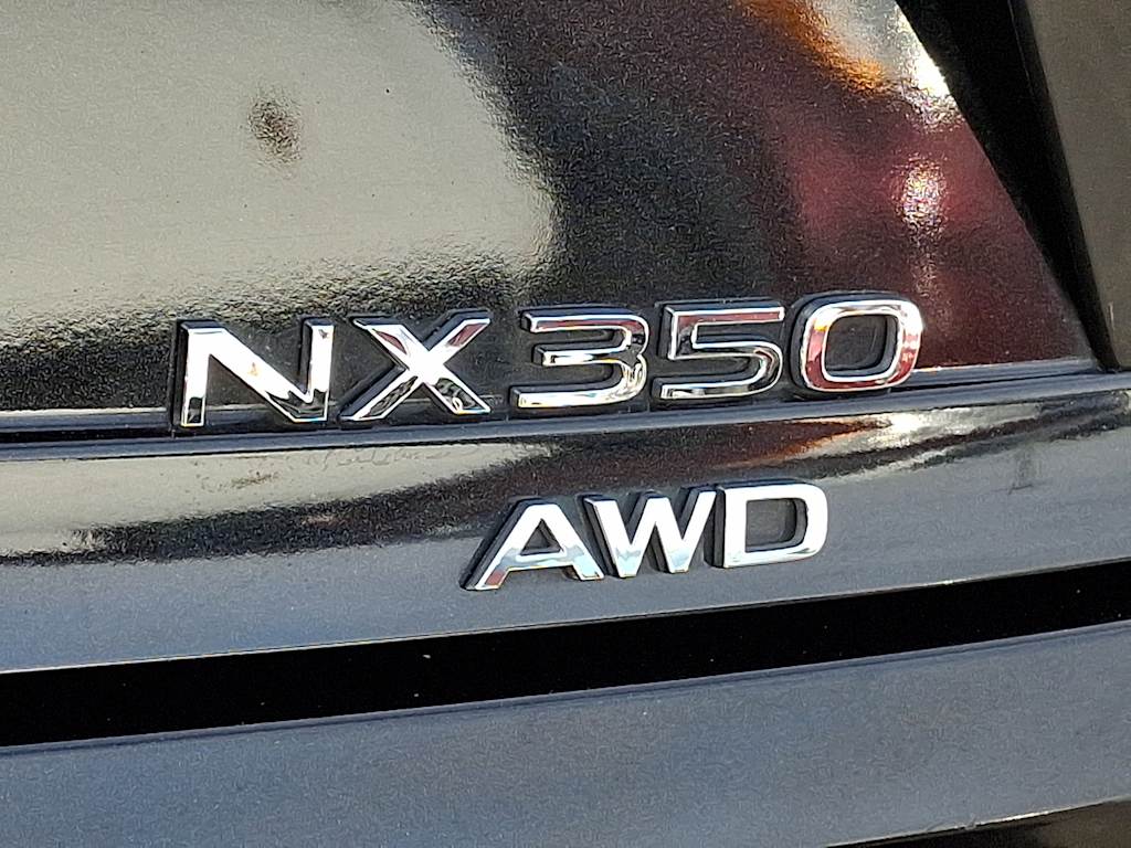 Thumbnail: 2024 Lexus ES - 28