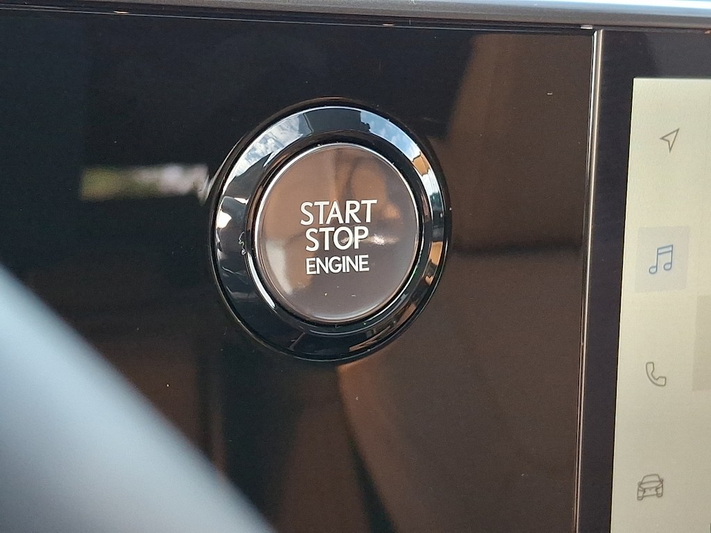 Thumbnail: 2024 Lexus ES - 27