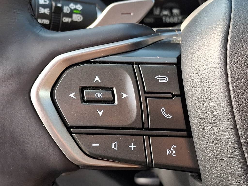 Thumbnail: 2024 Lexus ES - 22