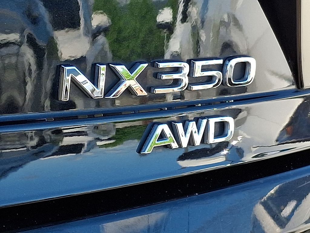 Thumbnail: 2024 Lexus ES - 28