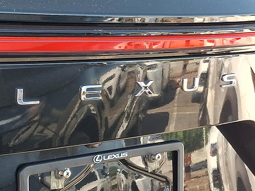 Thumbnail: 2024 Lexus ES - 29