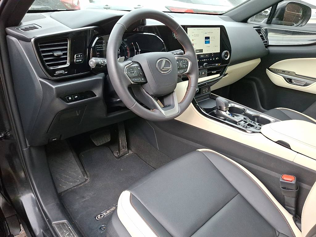 Thumbnail: 2024 Lexus ES - 2