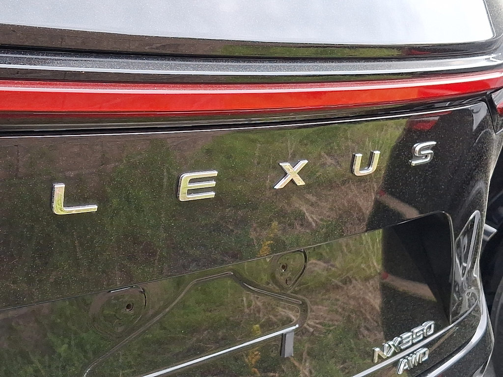 Thumbnail: 2024 Lexus ES - 29