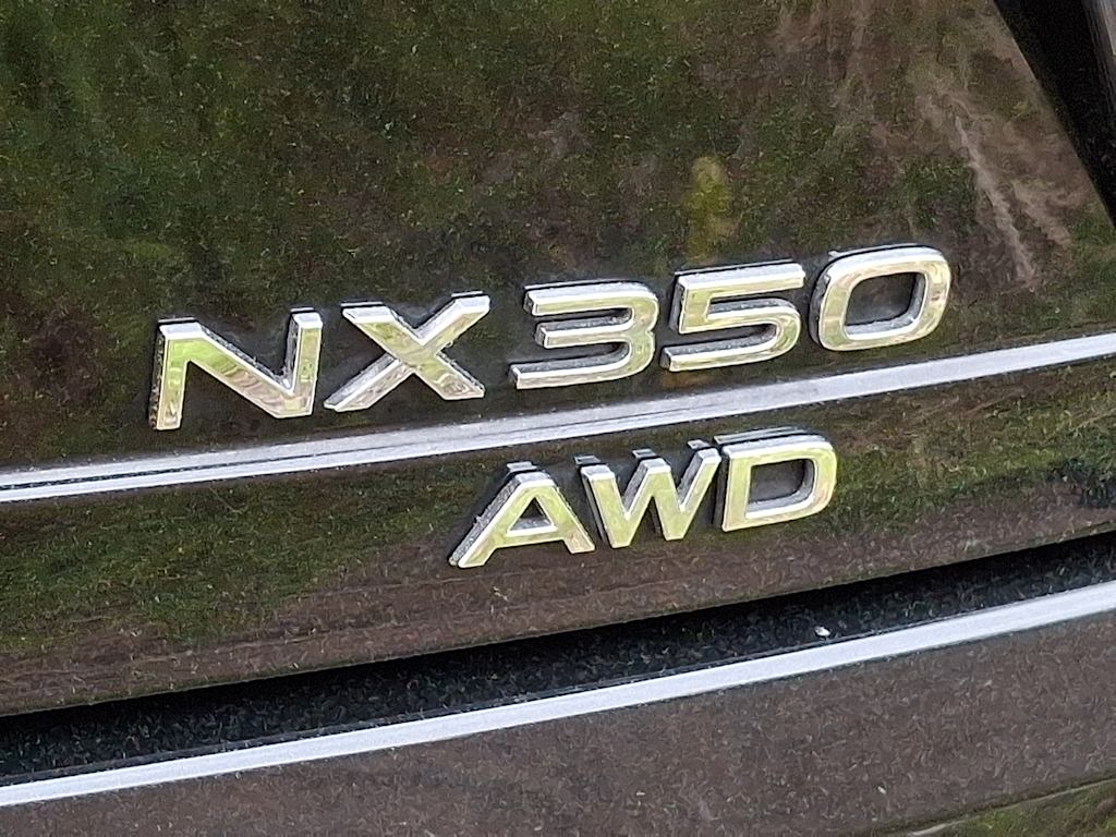 Thumbnail: 2024 Lexus ES - 28
