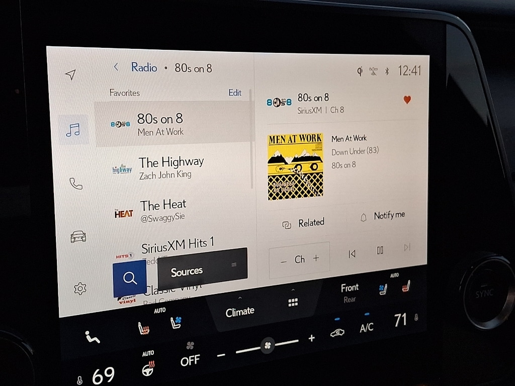Thumbnail: 2023 Lexus RX - 18