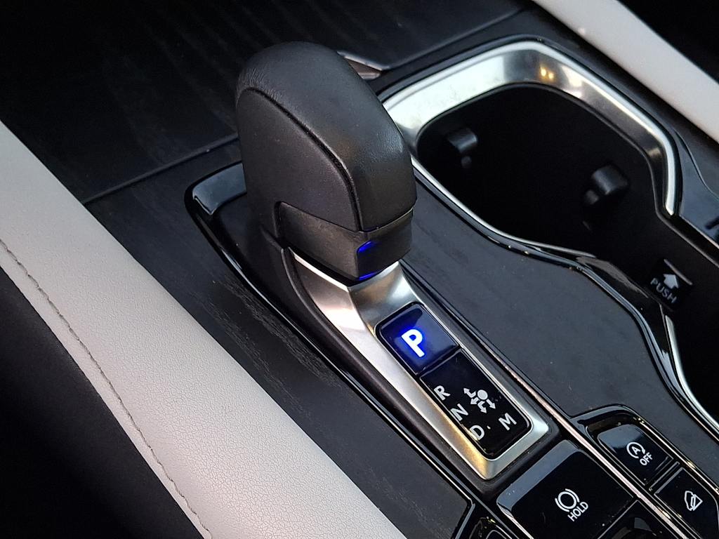 Thumbnail: 2023 Lexus RX - 9