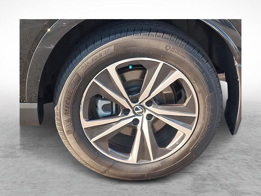 Thumbnail: 2024 Lexus RX - 7