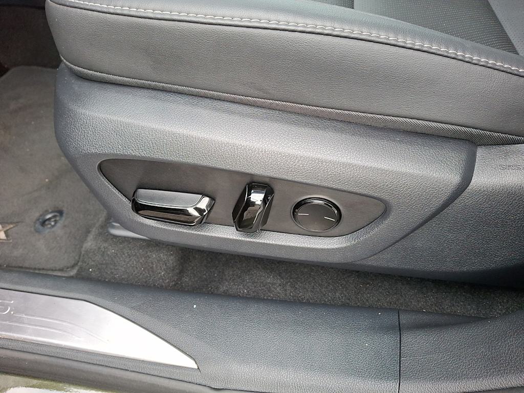 Thumbnail: 2025 Lexus RX - 17