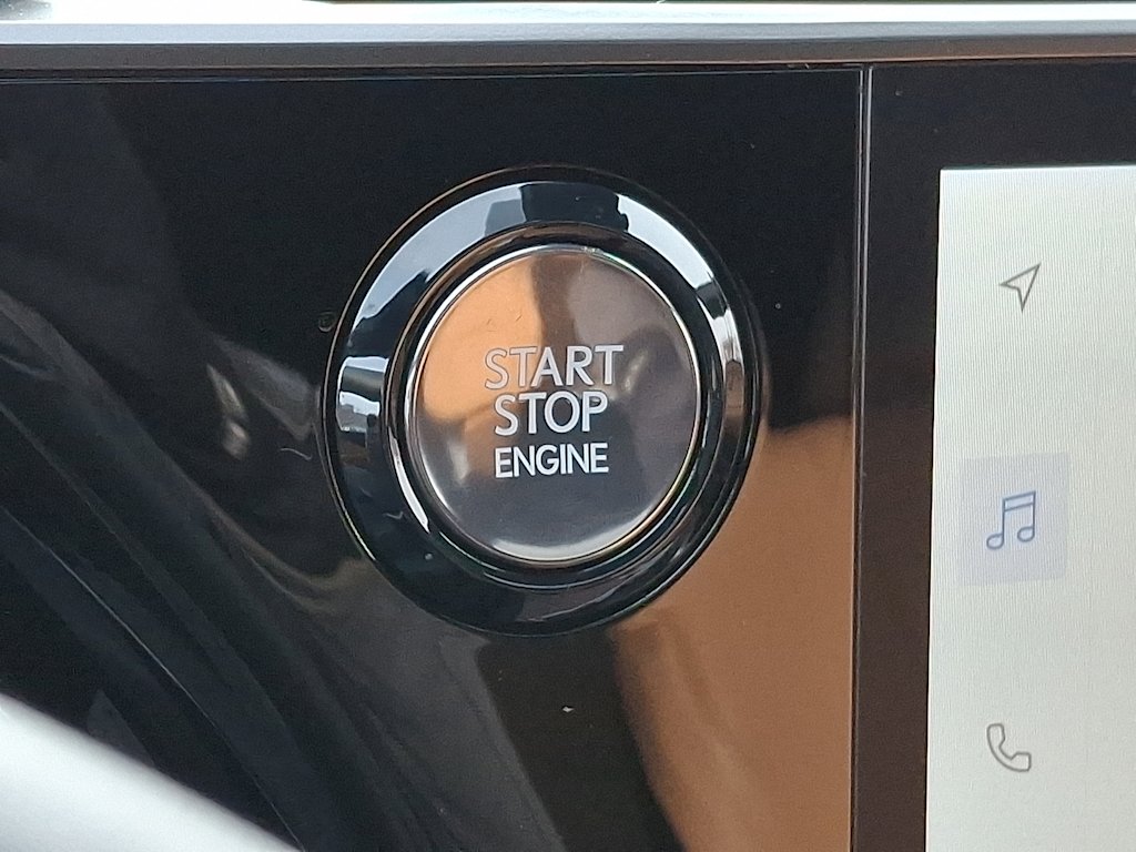 Thumbnail: 2023 Lexus RX - 24