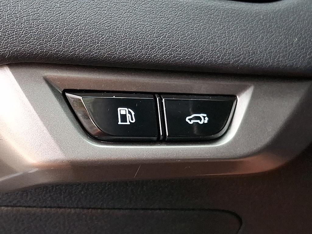 Thumbnail: 2023 Lexus RX - 25