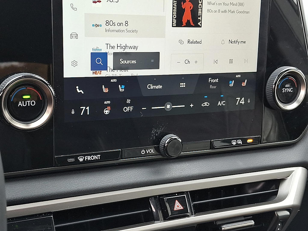 Thumbnail: 2023 Lexus RX - 9