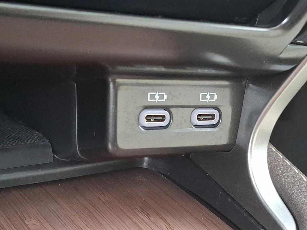 Thumbnail: 2023 Lexus RX - 24