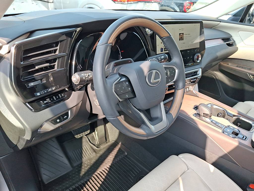 Thumbnail: 2024 Lexus RX - 2