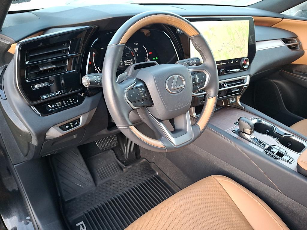 Thumbnail: 2024 Lexus RX - 2
